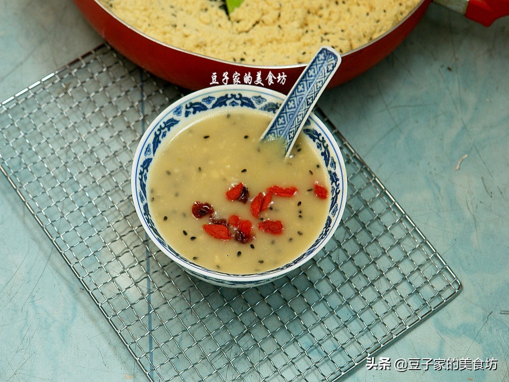 炒油茶面的做法（老味道的油茶面教程介绍）