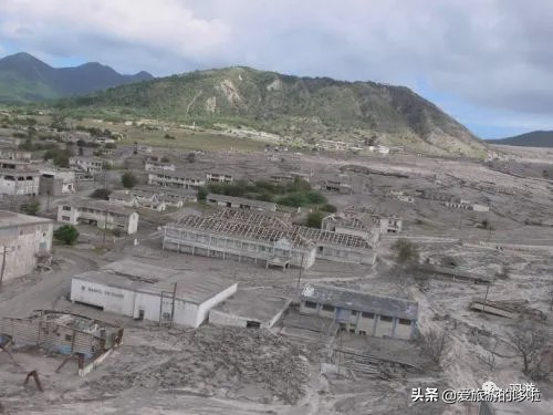 蒙特塞拉特能够走出火山阴影吗(蒙特塞拉特岛｜被称为加勒比海的“翡翠岛”)