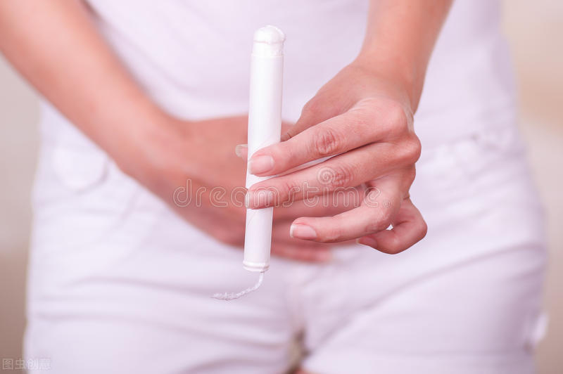 用卫生棉条被“卡住”了，医生：不是这样用的，别害羞，女孩子别再来了