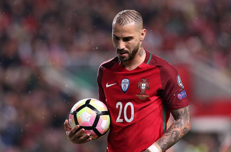 夸雷斯马外脚背之王的失意人生和c罗背道而驰的葡萄牙妖人