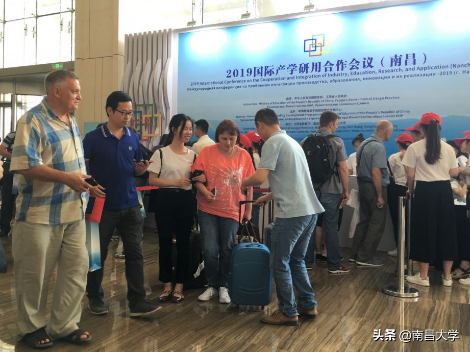 我们的2019 | 走进人文、外国语、艺设、公管、科技学院和现代教育技术中心