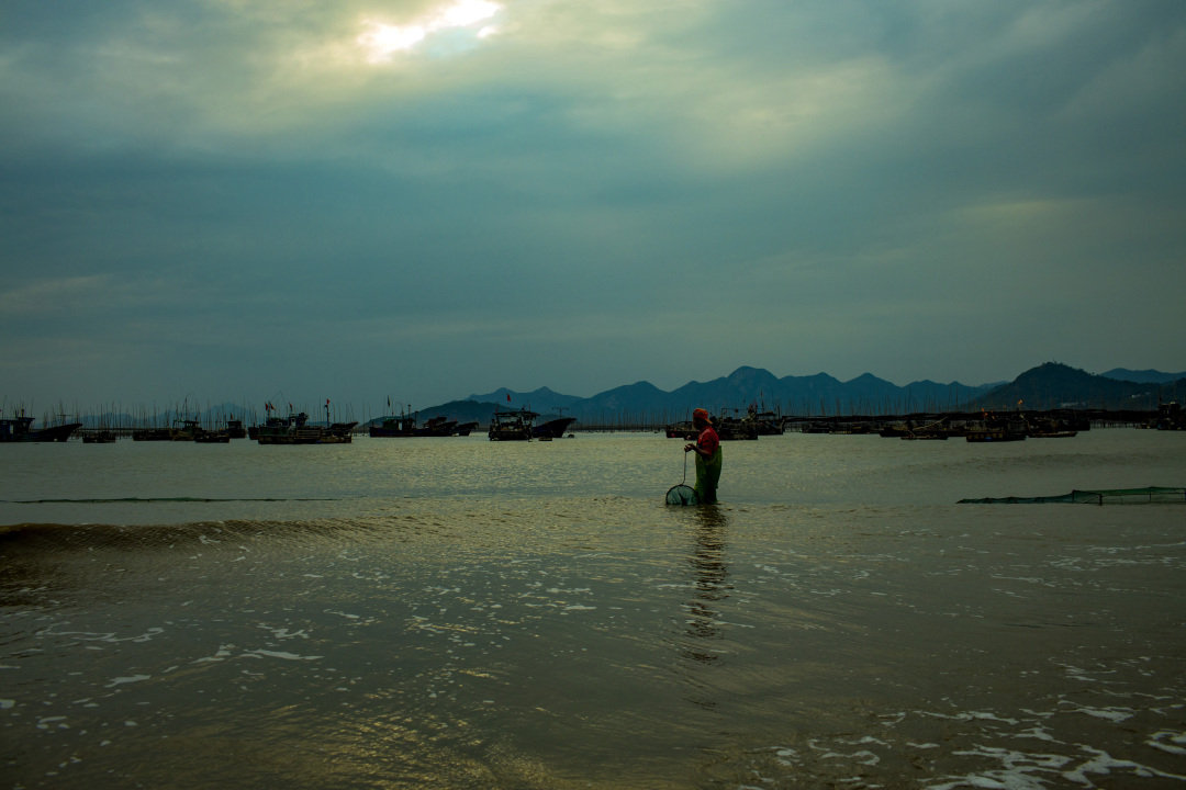 漫步在霞浦的海边，遇见最美的滩涂时光