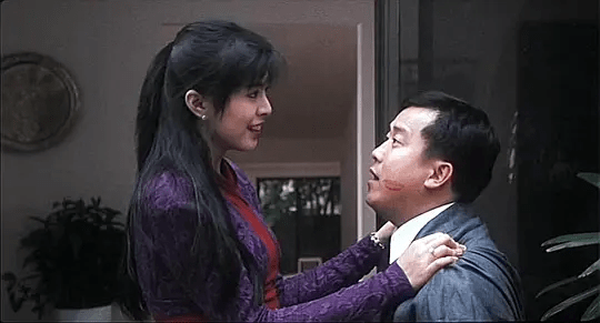 32年前王祖贤这部港片，“破尺度”出演，虽删减8分钟却依然经典
