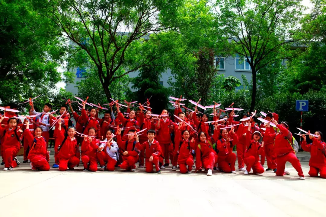 星辰大海,与你同往——西安高新国际学校给孩子一个“航天梦”,向着浩瀚星辰出发