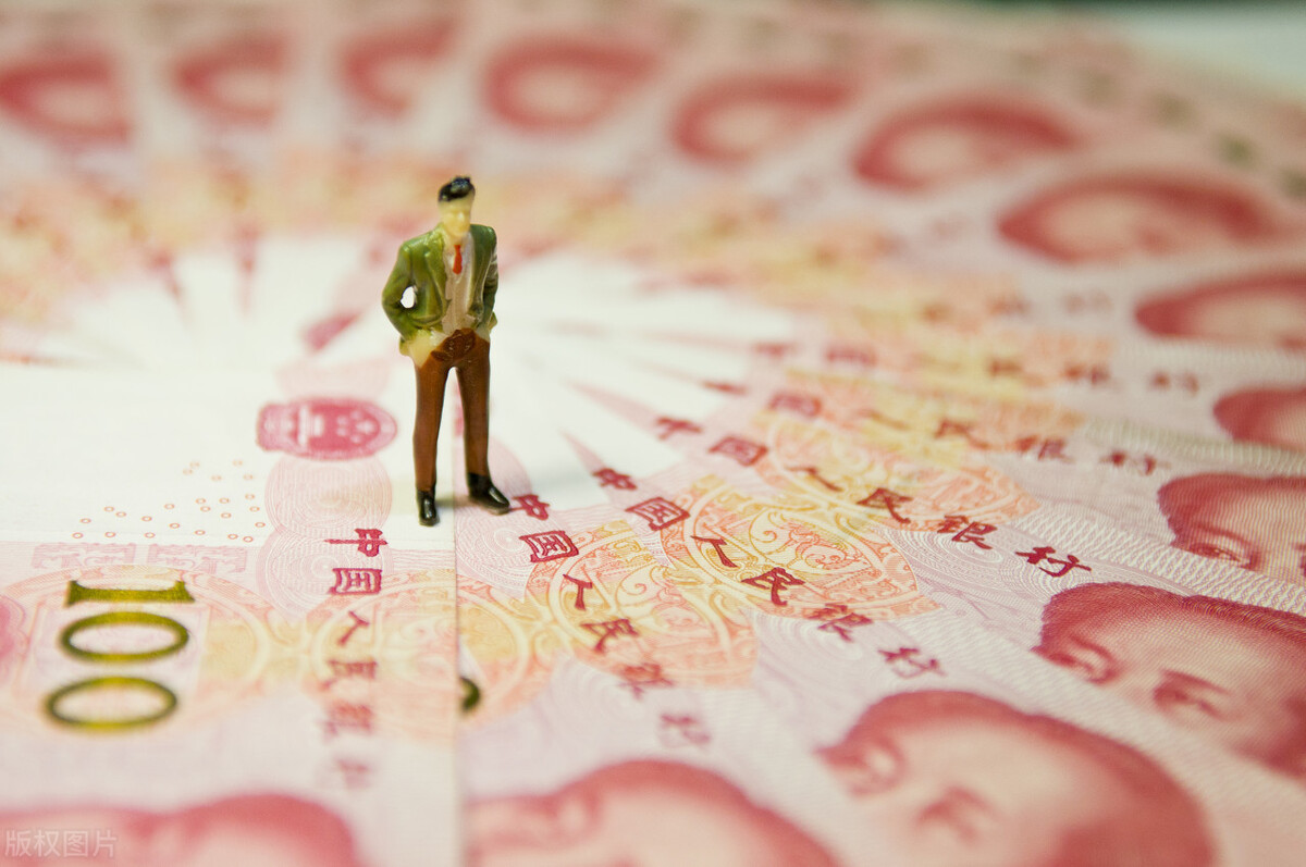 美国的钱在中国叫美元，中国的钱在外国叫什么？看完就明白了