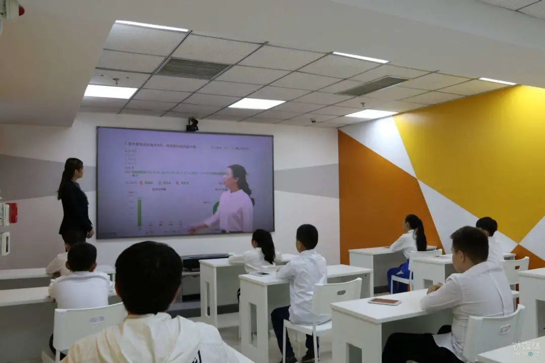 国际化学校一线报告：后疫情时代全日制学校在线教学的四种尝试