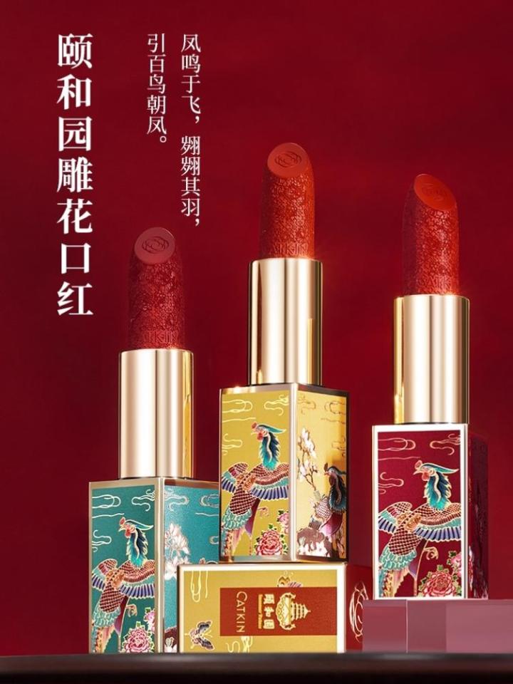 母亲节送什么礼物给妈妈比较好（母亲节应该送什么礼物）