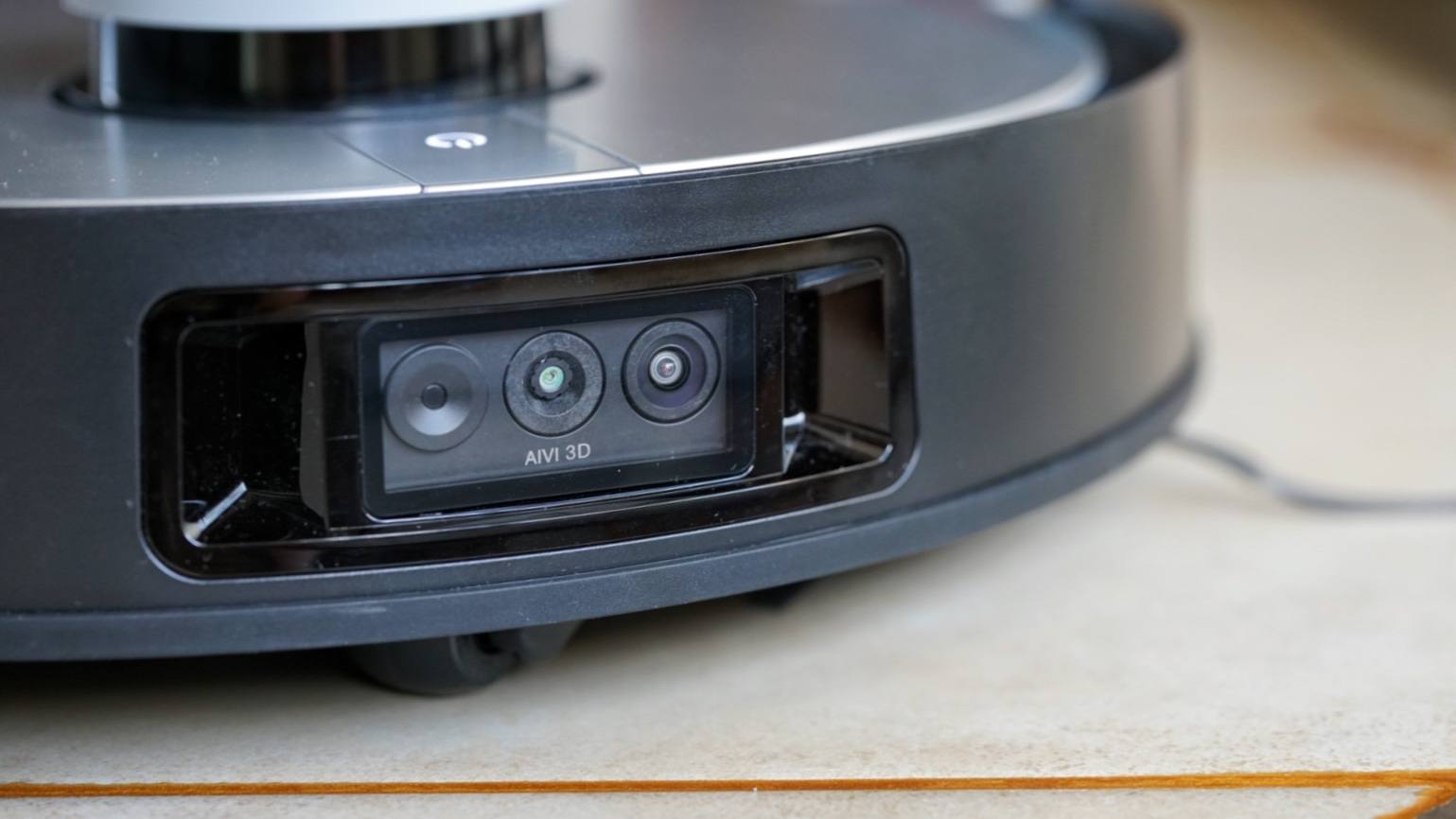 年度旗舰：科沃斯新品DEEBOT X1 OMNI扫拖机器人开箱评测