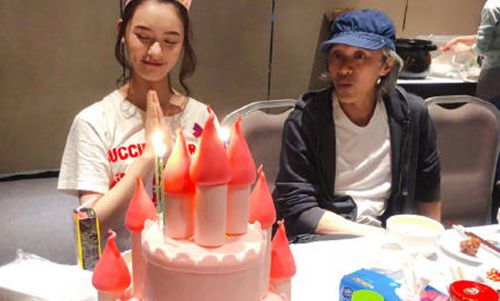 林允连续六年为星爷庆生，获得“独宠”不意外：懂得感恩最重要