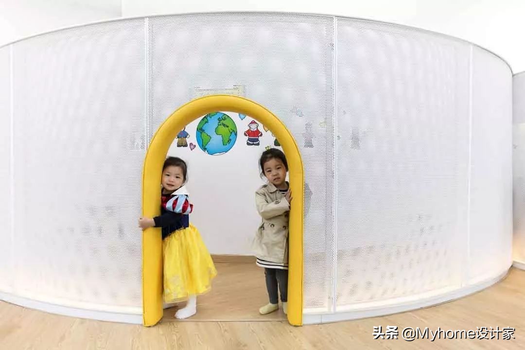 这面墙是孩子的游乐场，成人的玩具体验店，270㎡玩乐中学习
