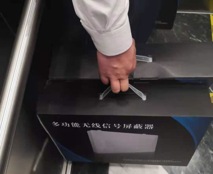 事发哈工大深圳校区，研究生给本科生“腾地方”，凸显四个矛盾