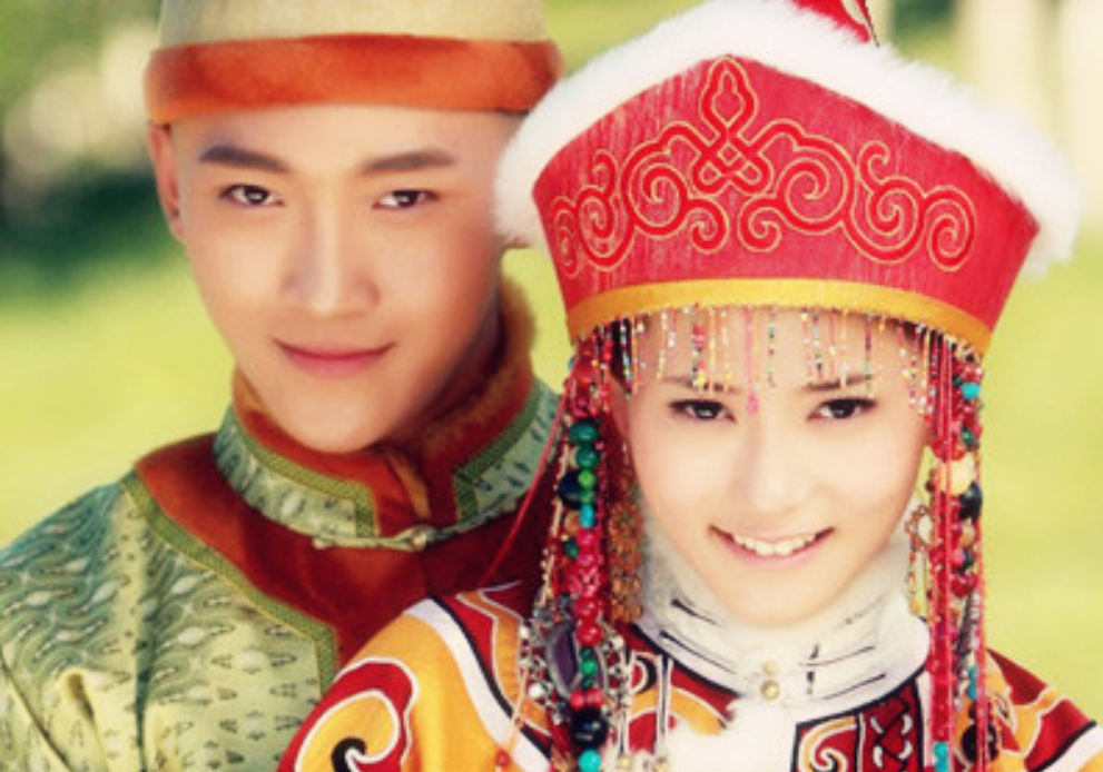 新版《还珠》尔泰，出道十年资源太虐，还在周冬雨新剧演18番男配