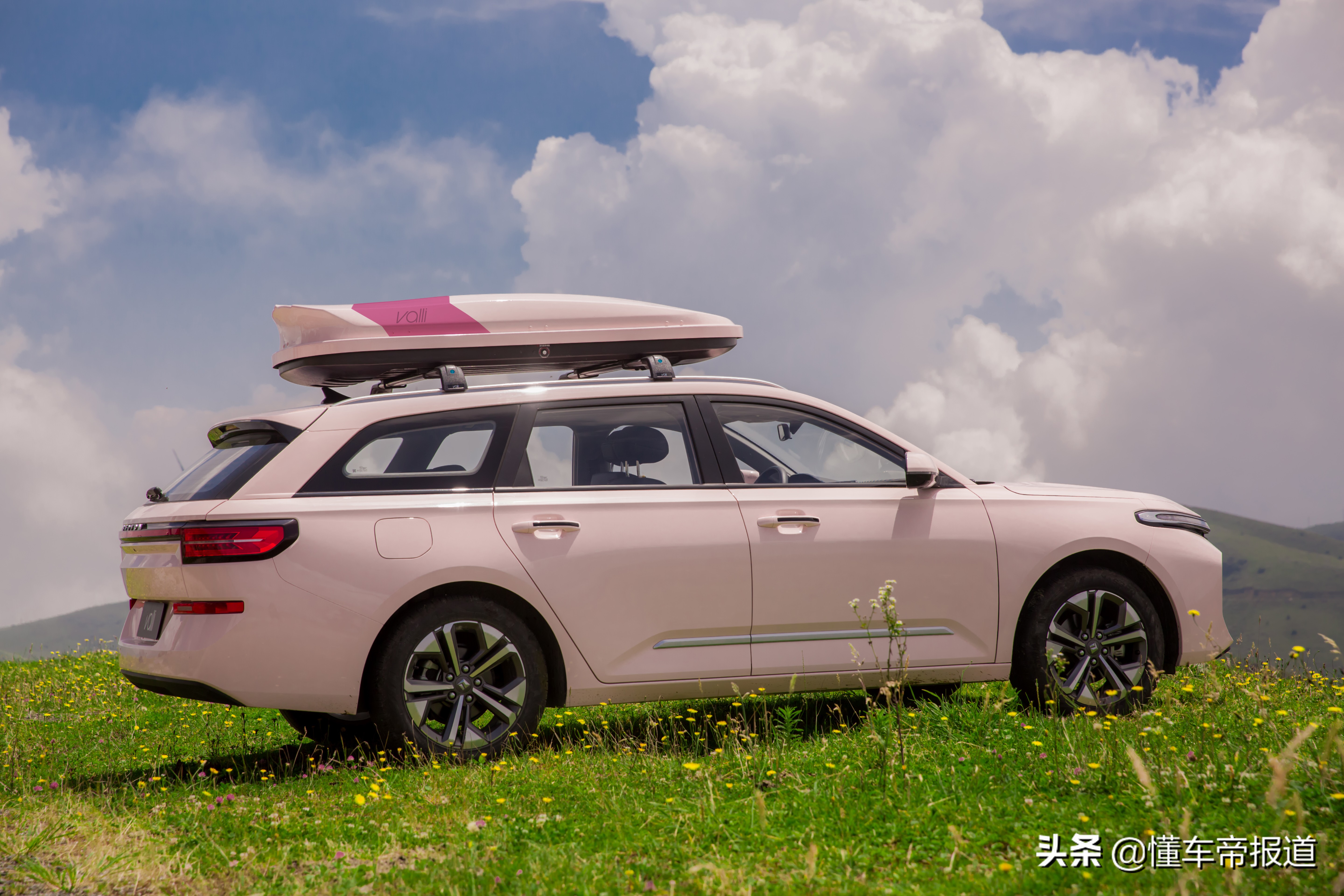 新车 | 售8.08万元起，宝骏Valli向往旅行车桃源粉、竹海绿开启预订