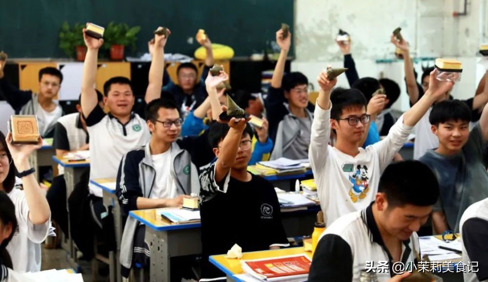 明日高考，建议给孩子“吃6样，带2样，忌3食”，寓意一举高中