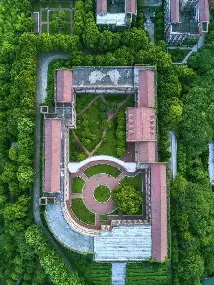 江苏三江学院：比起拍电视剧，我们的就业更有优势