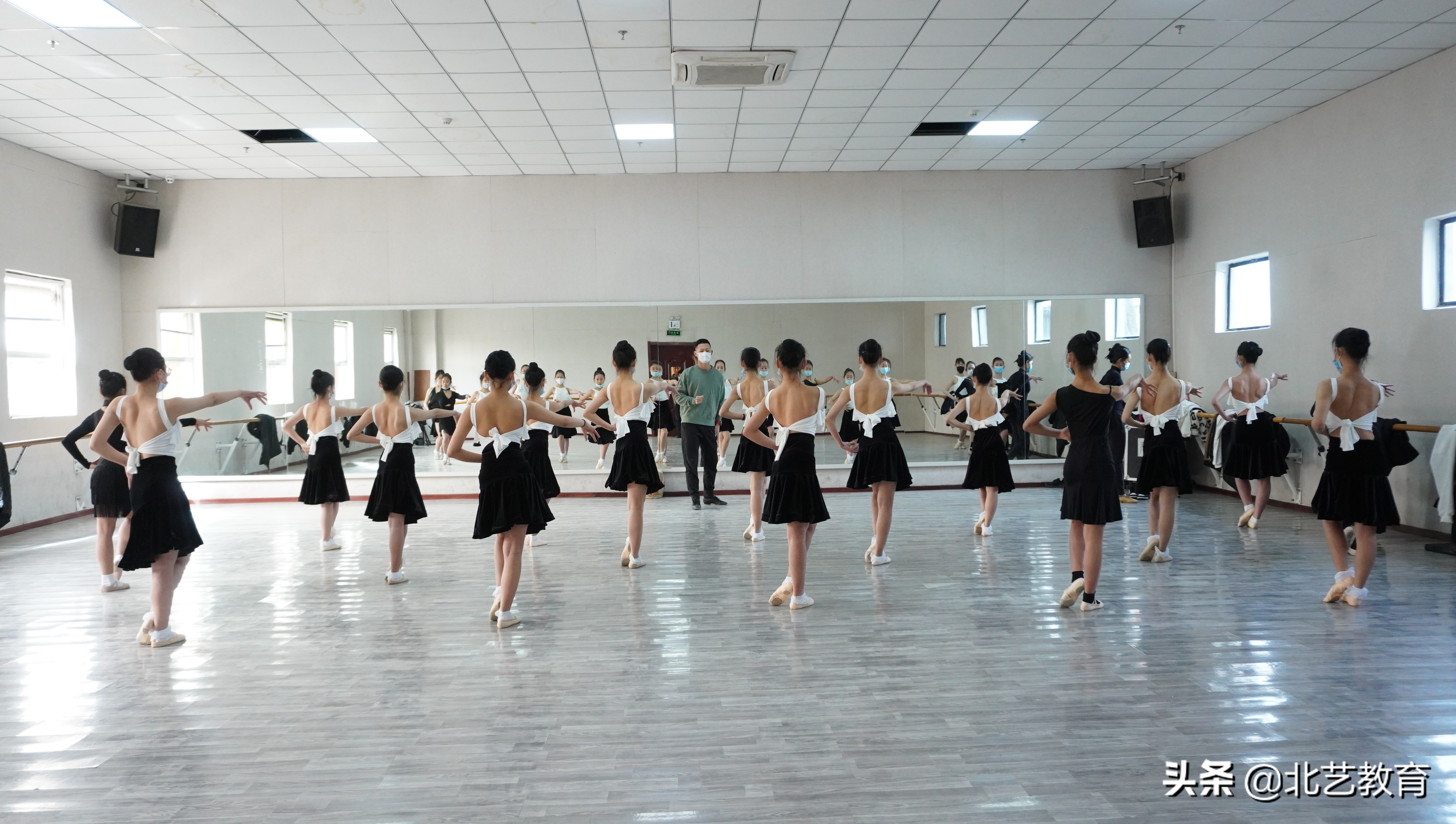 高中舞蹈艺考生怎么考？2022年舞蹈艺考内容及指南来了