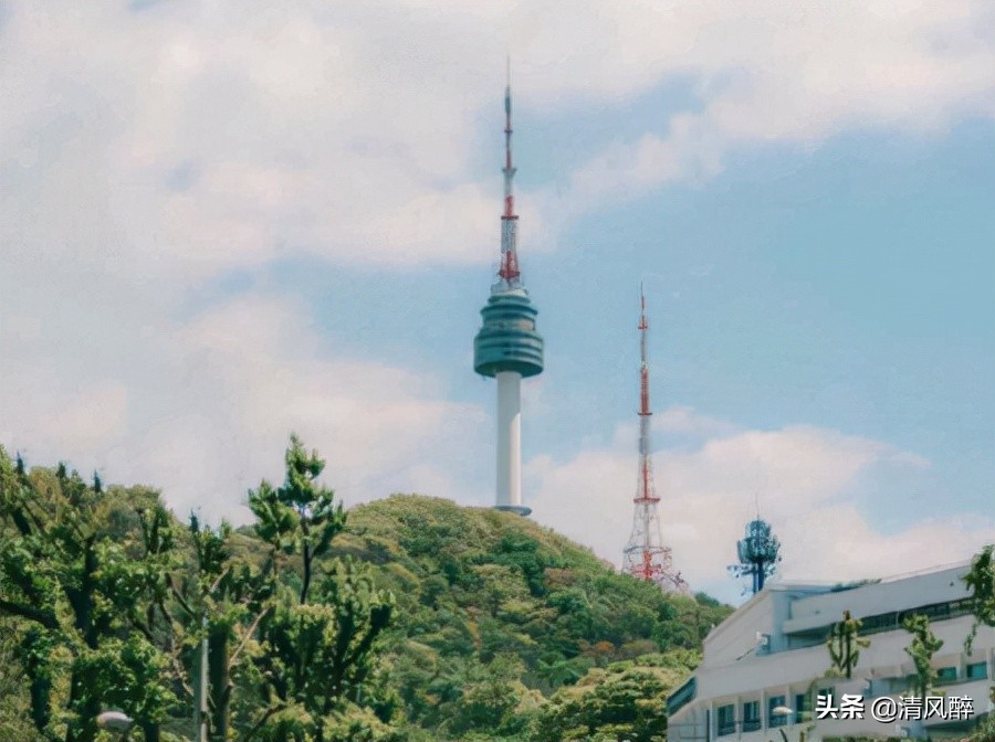 适合女生晚安文案短句干净