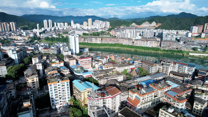 广西这几个县区开行了广东方向始发专列 发展实力都不容小觑