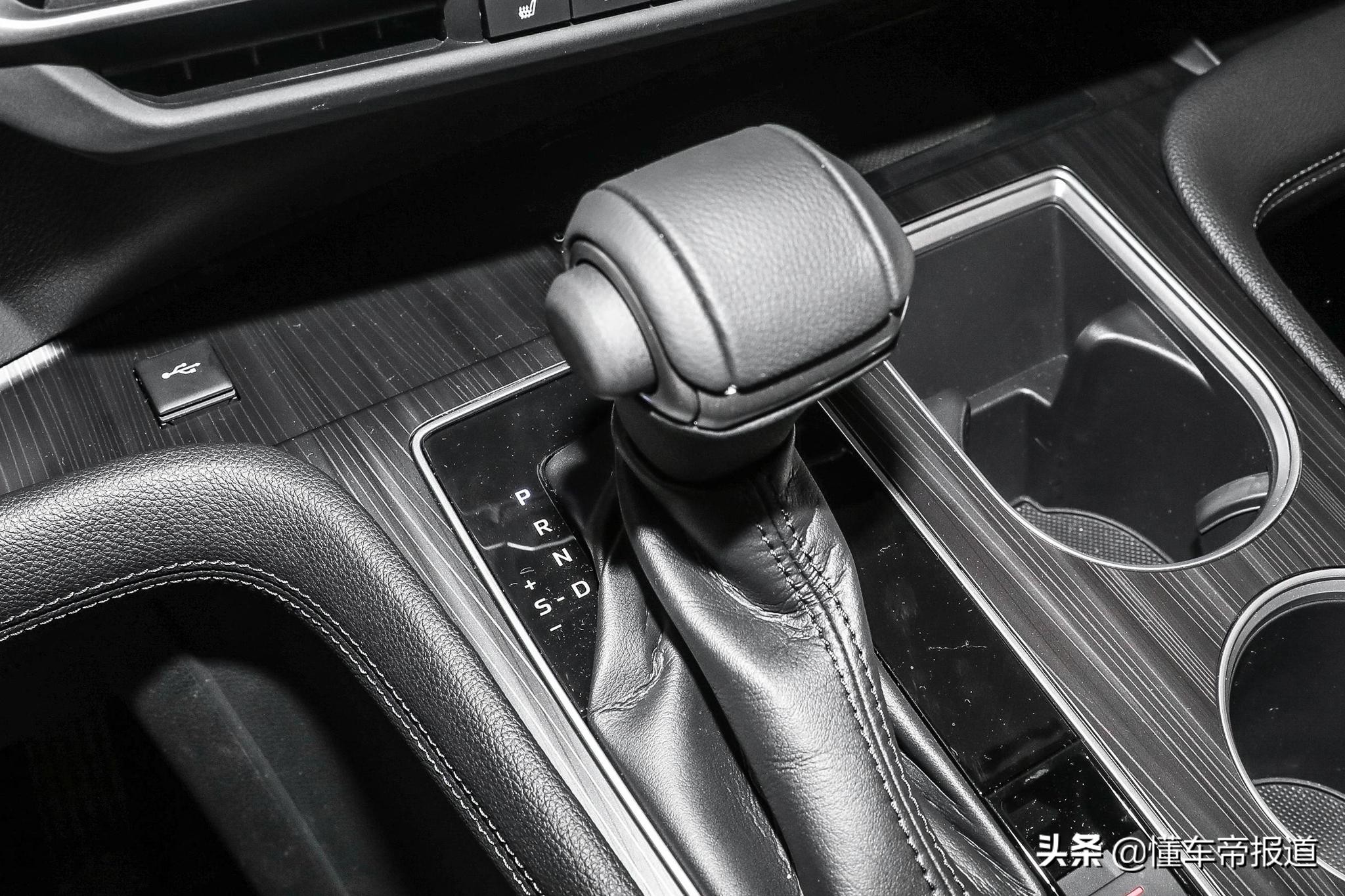 新车 | 定了！广汽丰田赛那有望10月27日上市，等它还是选GL8？