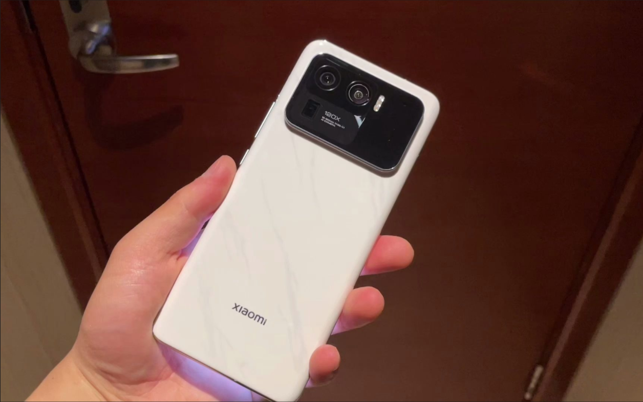 目前拍照實力最強的三款手機，iPhone13Pro也只配排在第四