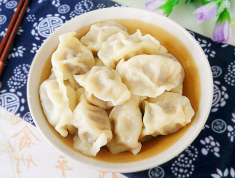 羊肉水饺去膻技巧：调馅好吃的秘诀