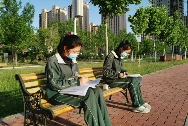 有专科批次招录资格几所985，不是各省市都有名额，考生要了解