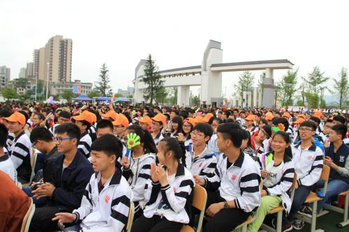 贵州黔南州成绩斐然的四所高中，考上就是学霸，堪称重本后援团