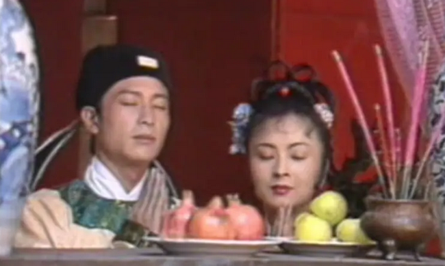 1991年海南影业拍了部电视剧，掀起全国对联热，解决春节难题
