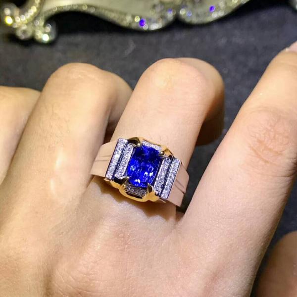 各种水晶手链戴哪只手，投射性吸纳性水晶佩戴禁忌