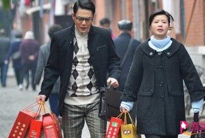 2017年,程愫20年婚姻一夜崩塌,毁她的是傅程鹏和周丽淇的那场吻戏