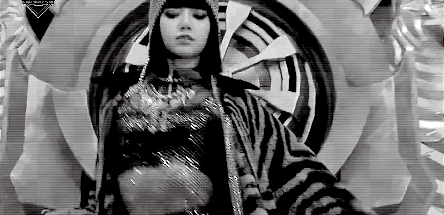 恶女风辣Lisa将SOLO出道 顶流成员真要甩开女团一条街吗？