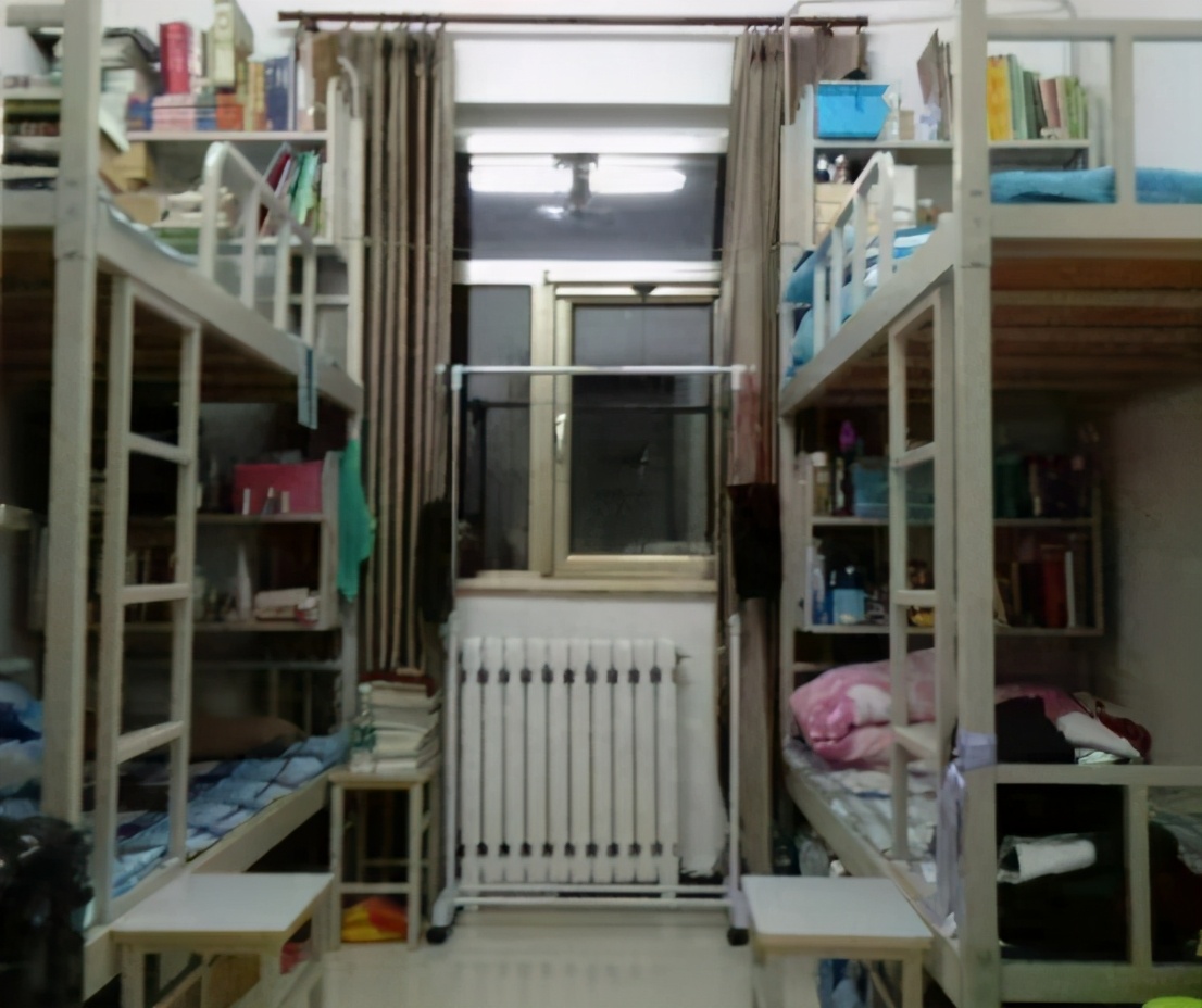 大学生违禁品大公开，男女寝不同一眼可辨，你上学用过违禁品吗？