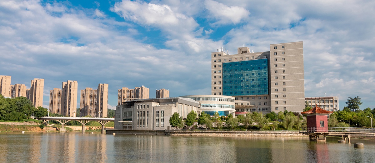 湖南这3所本科学院，适合超二本线不多的考生，当地就业口碑良好