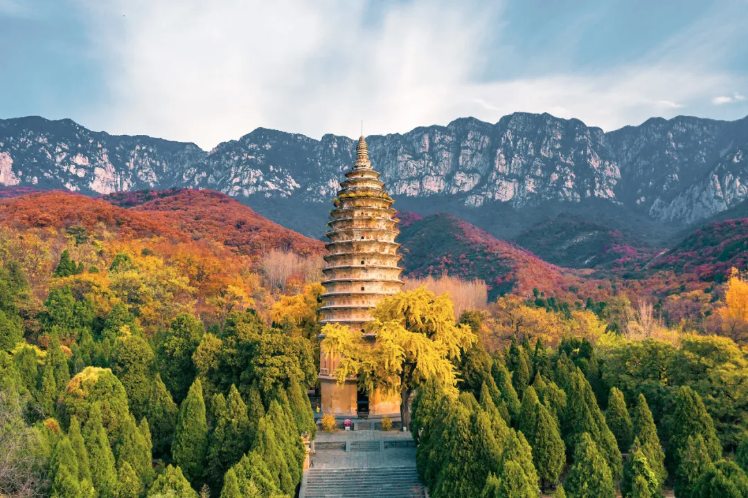 常年被黑被吐槽,实际是个唐风国潮不输西安的宝藏旅行地