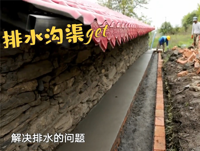 成都藏区漏雨石头屋，14天改造成精致山景房，墙面填充木炭防潮