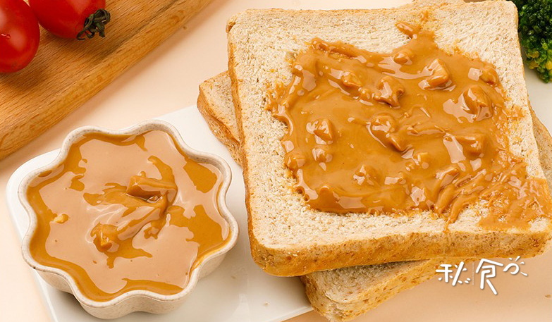香味浓郁的“花生酱”，自己在家就能做，不加添加剂，吃着更放心