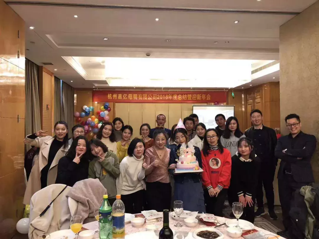 高薪月嫂多离异？揭秘月嫂高收入背后的故事