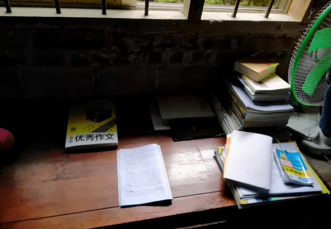 寒门状元苏济坤：靠低保维持生活，高考707分逆天改命，圆梦北大