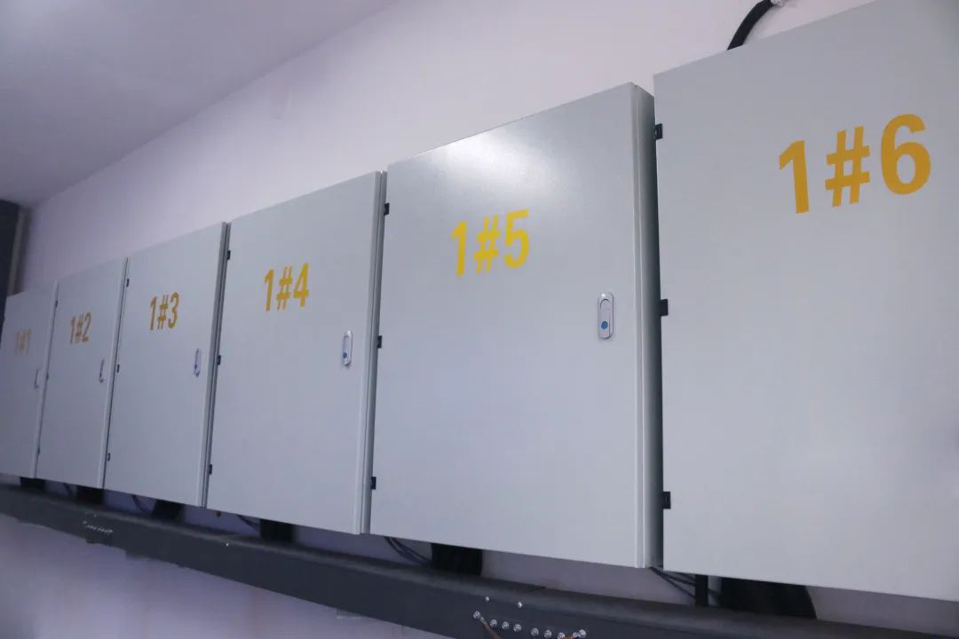 河北经贸大学人脸识别智慧宿管与智慧用电系统上线