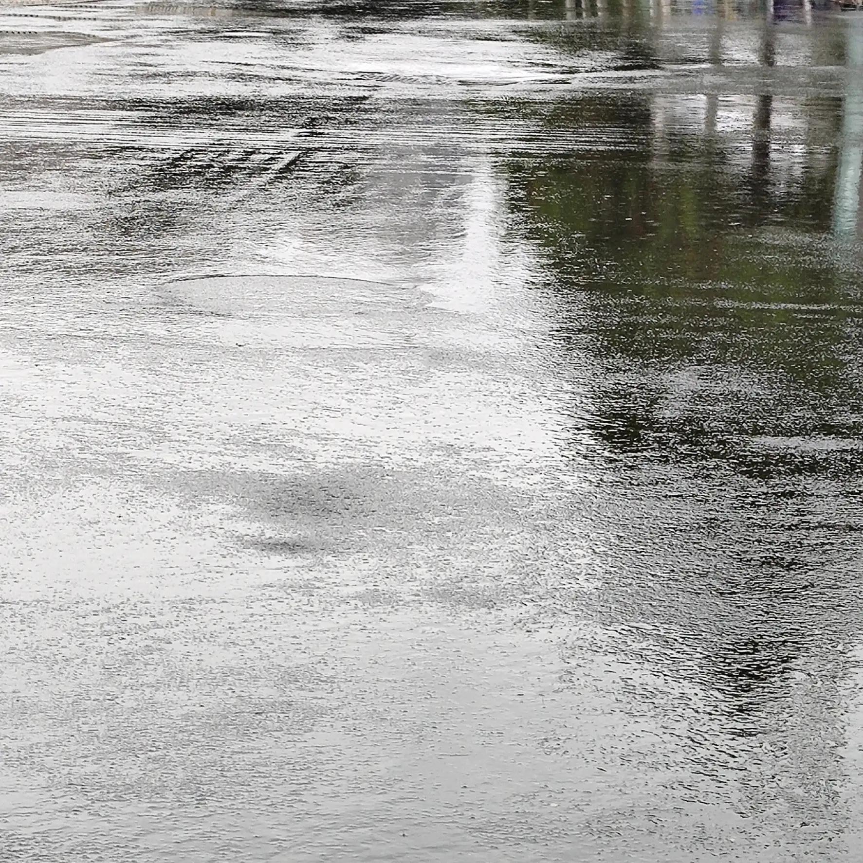 浣溪沙·雨愁