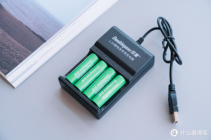 買了半輩子電池，才發(fā)現(xiàn)這樣買得值：5號(hào)充電電池橫評(píng)