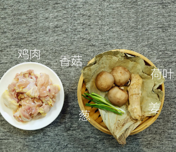 蒸鸡时，有人焯水，有人直接炖，怎么做才好吃呢，教你最正确做法