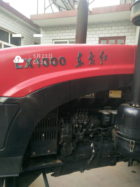 這種拖拉機農(nóng)民敢買嗎？東方紅LX1000拖拉機，賣價3.8萬，帶配套