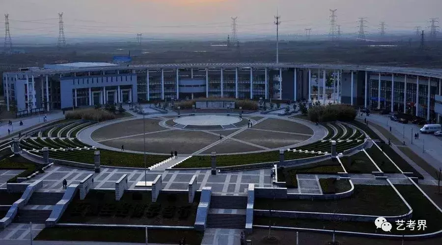 10所超低分数线211名校，艺考生千万记住哦