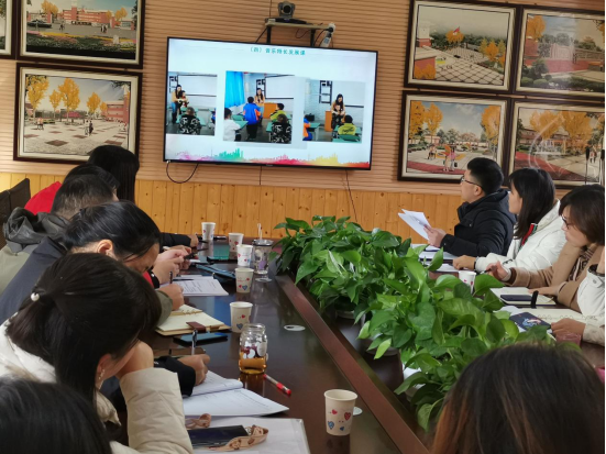 双流区融合教育集团研讨会彭镇小学召开
