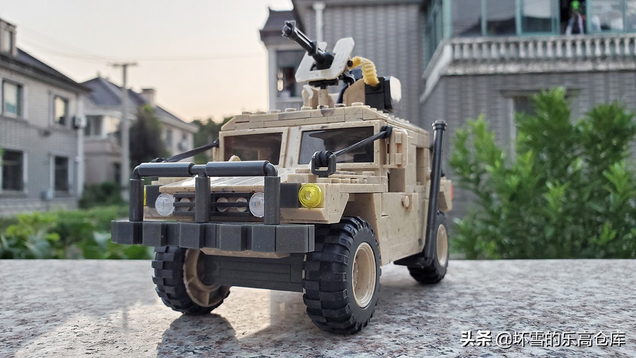 128元一辆的国产悍马，还是迷彩涂装，表现到底怎么样呢？