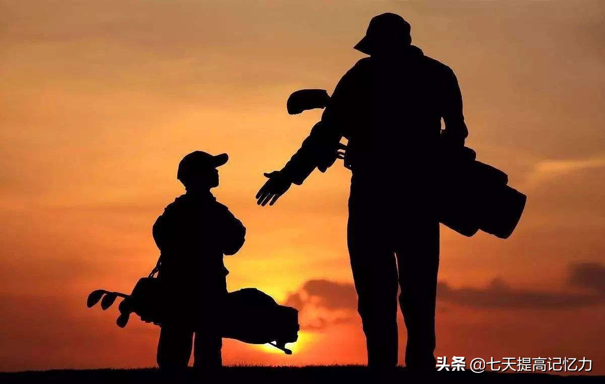 父母兴高采烈送孩子复旦读书，学生心灰意冷退学求职，现状如何