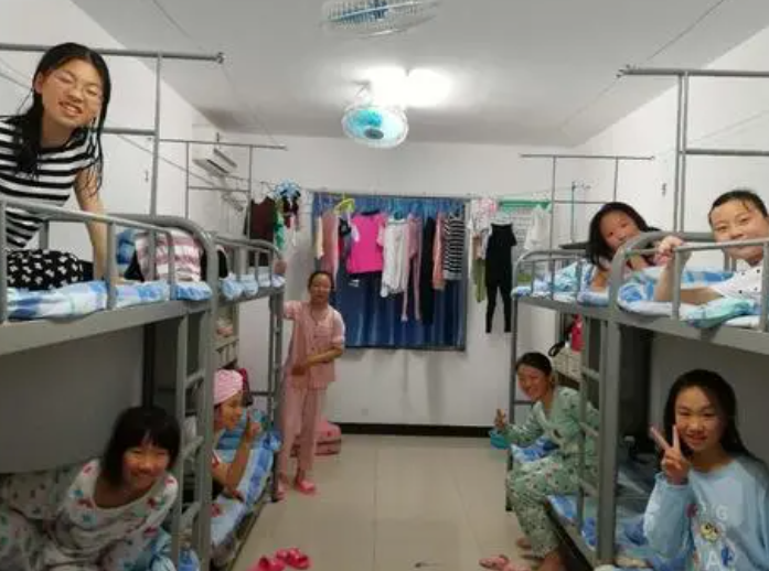 大学宿舍也有“潜规则”，处理不好容易被孤立，大一新生需了解