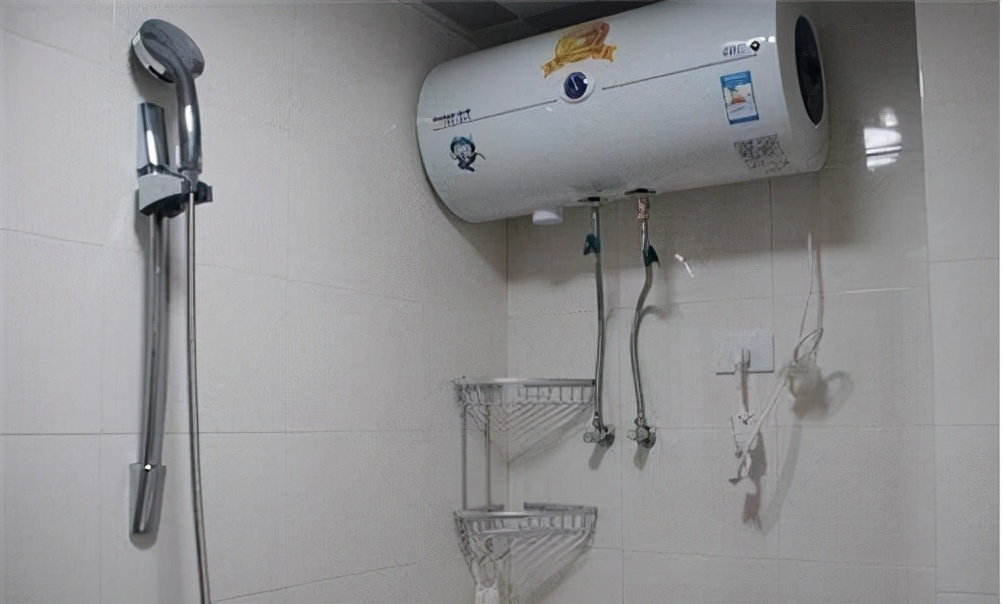 老電工提醒：電熱水器要想做到零事故，做好這4點，省電又安全