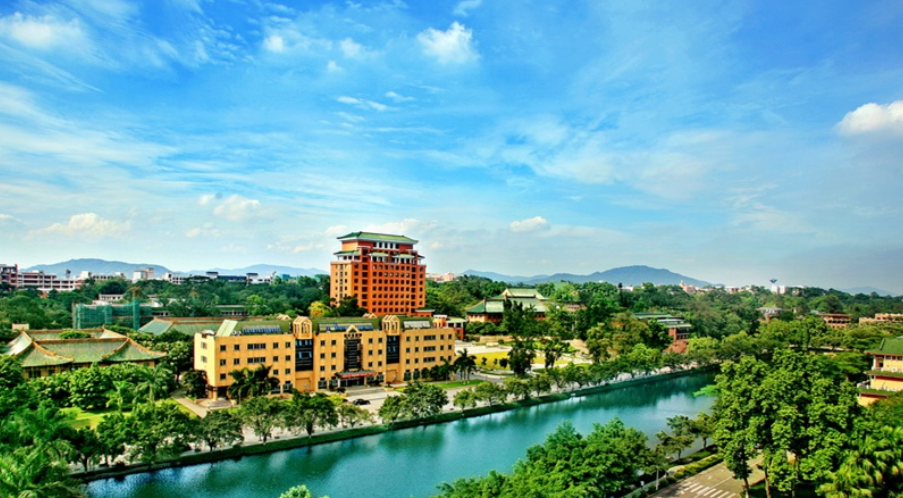 我国就业率最好的三所大学，没有清华北大，学生没毕业就被签走